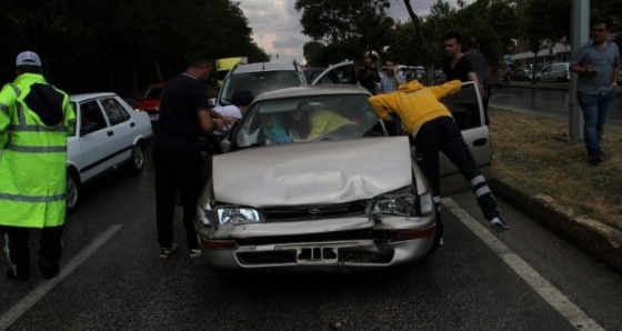 Zincirleme trafik kazası: 7 yaralı