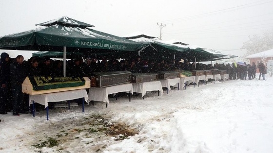 Zonguldak'taki kazada ölen 9 kişi son yolculuğuna uğurlandı