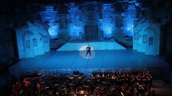 'Zorba' Aspendos'taydı