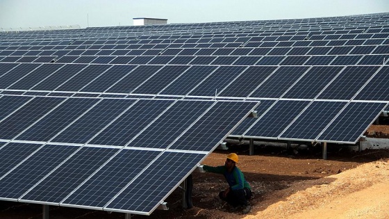 Zorlu Enerji'den Pakistan'a 100 megavatlık güneş parkı