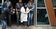 107 kişiden 1 milyonluk vurgun yapan 'Altın Kızlar' çetesi çökertildi