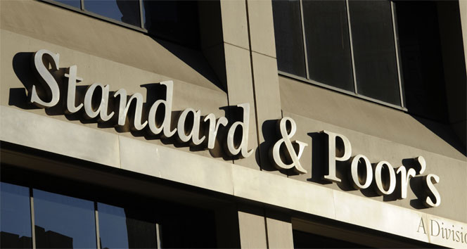 Standard &amp; Poor's Türkiye'nin kredi notunu teyit etti