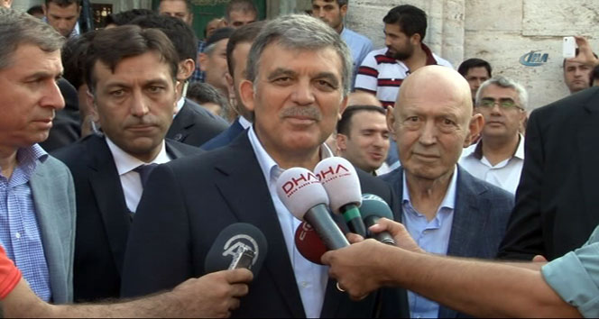 Abdullah Gül'den bayramda koalisyon mesajı