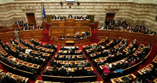 Yunanistan’ın üçüncü kurtarma paketini onayladılar