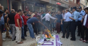 HDP’nin tabelasını yaktılar