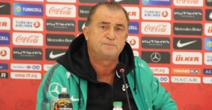 Fatih Terim’in gözleri doldu