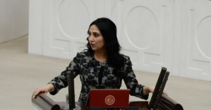 HDP’li Figen Yüksekdağ and içti