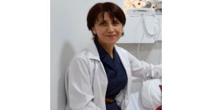 Kalbinden bıçaklanan doktor kurtarılamadı