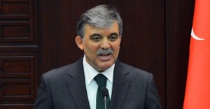 Abdullah Gül’den çelenk ricası
