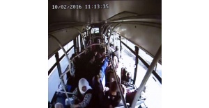 Fenalaşan yolcu otobüsle hastaneye kaldırıldı