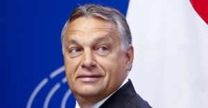Macaristan Başbakanı: Erdoğan’a yalvarıyoruz!