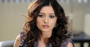 Nurgül Yeşilçay ayrıldı