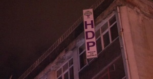 HDP Bağcılar İlçe binasına polis baskını