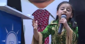 Başbakana İstiklal Marşı okuyan Diyarbakırlı kız