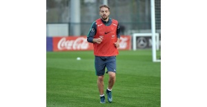 Caner Erkin neden kadro dışı bırakıldı ?