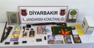 Diyarbakır’da eş zamanlı terör operasyonu: Başkan da gözaltında