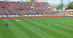 Trabzonsporlu futbolculardan ilginç protesto