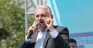 Binali Yıldırım, Başbakan sıfatıyla ilk kez İzmir’e geldi
