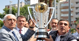 Beşiktaş’ın şampiyonluk kupası Bandırma’da