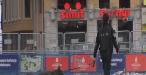 Taksim Meydanı’nda dedektör köpeklerle arama