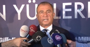 Terim, yılın sporcusu ödül törenine katıldı