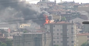 İstanbul’da dondurma imalathanesinde yangın