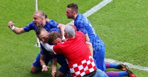 Modric’in gol sevincine taraftar da ortak oldu