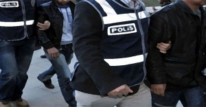 İzmir’de 17 asker tutuklandı