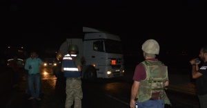 Teröristler karakol önüne 6 ton bomba yüklü kamyonet bıraktı