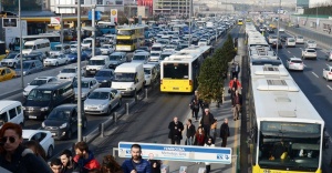 İstanbul’da ulaşıma ’miting’ ayarı