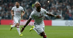 Beşiktaş'ın yıldızı Şampiyonlar Ligi'nde haftanın futbolcusu seçildi
