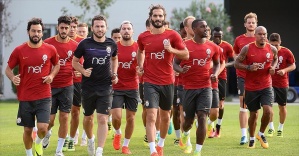 
Galatasaray'da derbi mesaisi başladı
