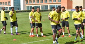 Kayserispor Beşiktaş'a ilk yenilgisini yaşatmak istiyor