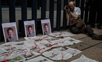 Meksika'da gazetecinin öldürülmesi protesto edildi
