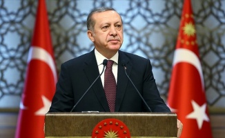 Cumhurbaşkanı Erdoğan'dan liderlere referandum tebriği