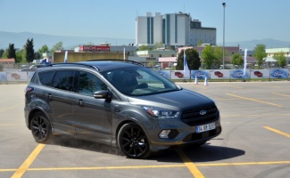 Ford, yeni modellerini Kocaeli'de tanıttı