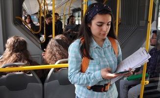 Otobüste yer vermeyenlerin içi rahat etsin! &#039;Ayakta yolculuk&#039; için kemer yaptılar