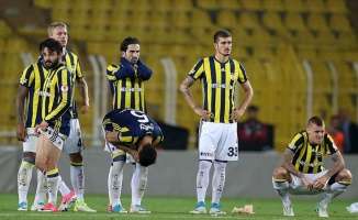 Fenerbahçe'nin futbolda kupa hasreti 3 sezona çıktı