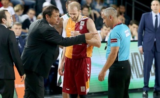 Galatasaray'dan Ergin Ataman'a destek açıklaması