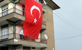 Yıldırım düşmesi sonucu yaralanan asker şehit oldu