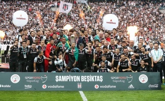 Beşiktaş zirveyi yine kaptırmadı