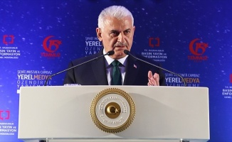 Başbakan Yıldırım: Alnında hain yazanın, göğsünde kahraman yazsa neye yarar