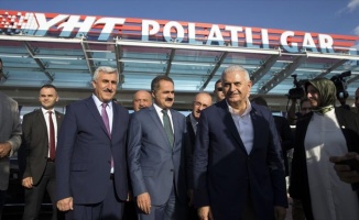 Başbakan Yıldırım, Polatlı&#039;dan Ankara&#039;ya yüksek hızlı trenle döndü