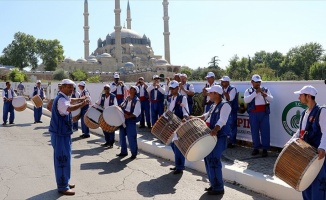 Davullu zurnalı 'Kırkpınar daveti'