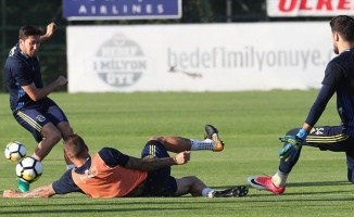 Fenerbahçe Sturm Graz maçı hazırlıklarını sürdürdü