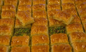 Baklavacılarda bayram telaşı başladı