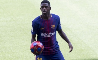 Barcelona, Dembele'yi tanıttı