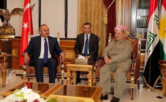 Çavuşoğlu ile Barzani ile bir araya geldi