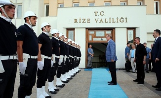 Cumhurbaşkanı Erdoğan Rize Valiliğini ziyaret etti