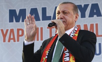 Cumhurbaşkanı Erdoğan: Terör oluşumunun kalbine soktuğumuz hançeri genişletmekte kararlıyız